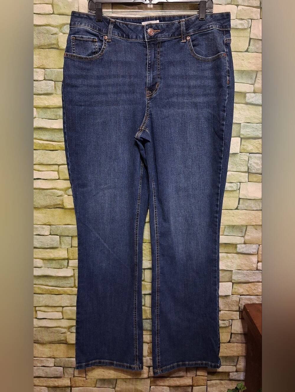 Maurices 18W Long Slim Bootcut High Rise Curvy Jeans